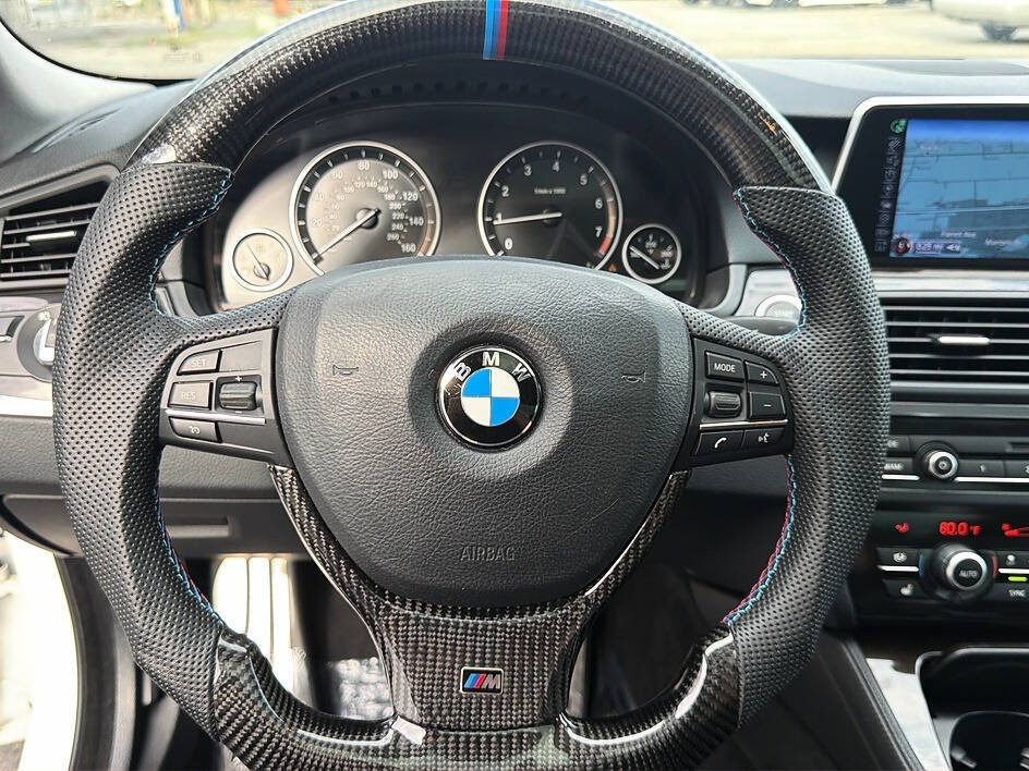 Used 2015 BMW 528i xDrive Sedan AWD/4WD image 7