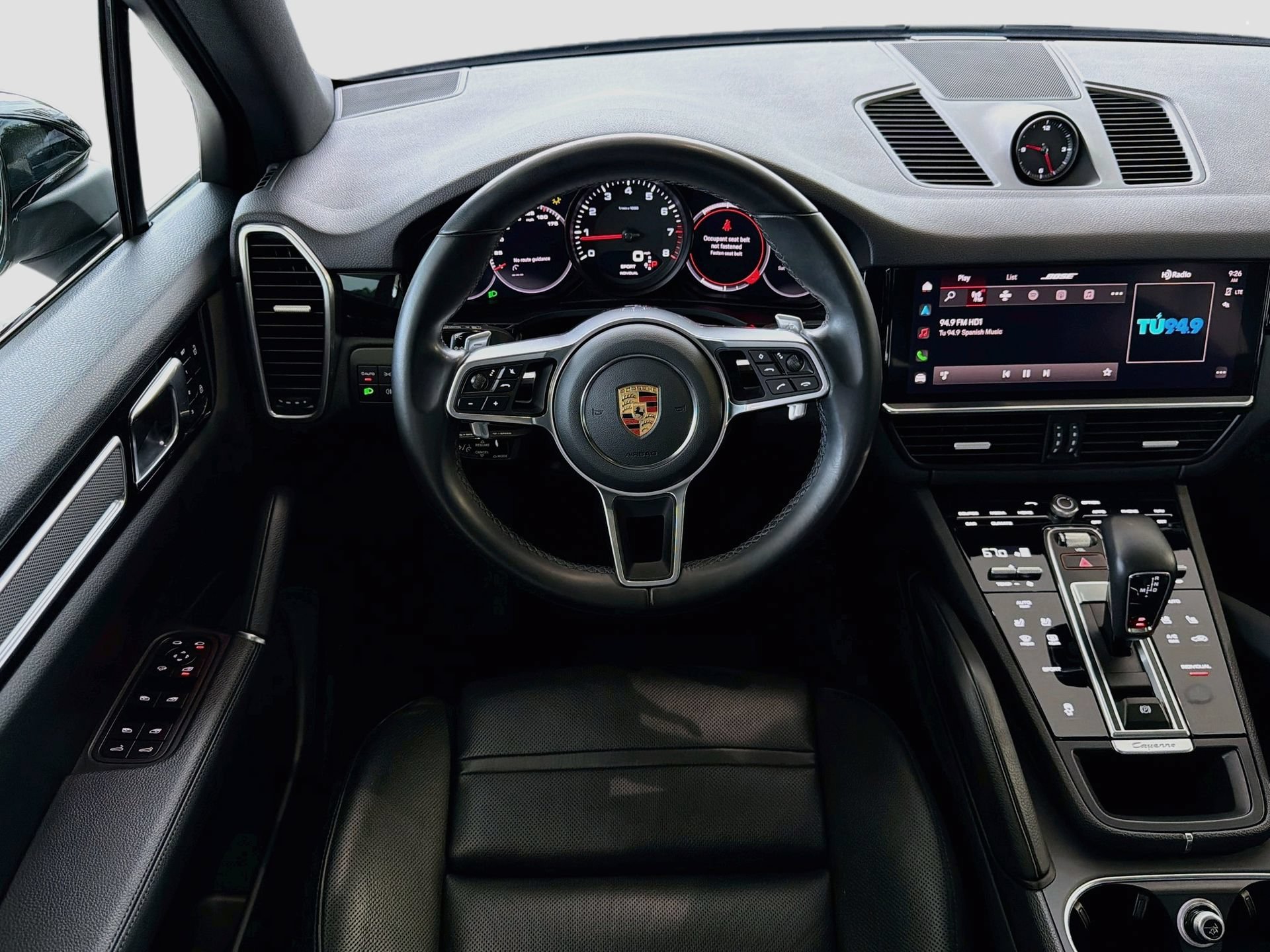 Used 2023 Porsche Cayenne AWD/4WD image 16
