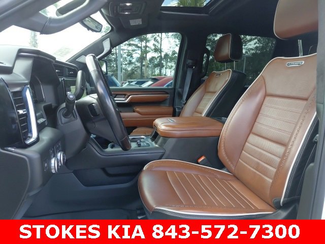 Used 2024 GMC Sierra 3500 Denali Ultimate image 24