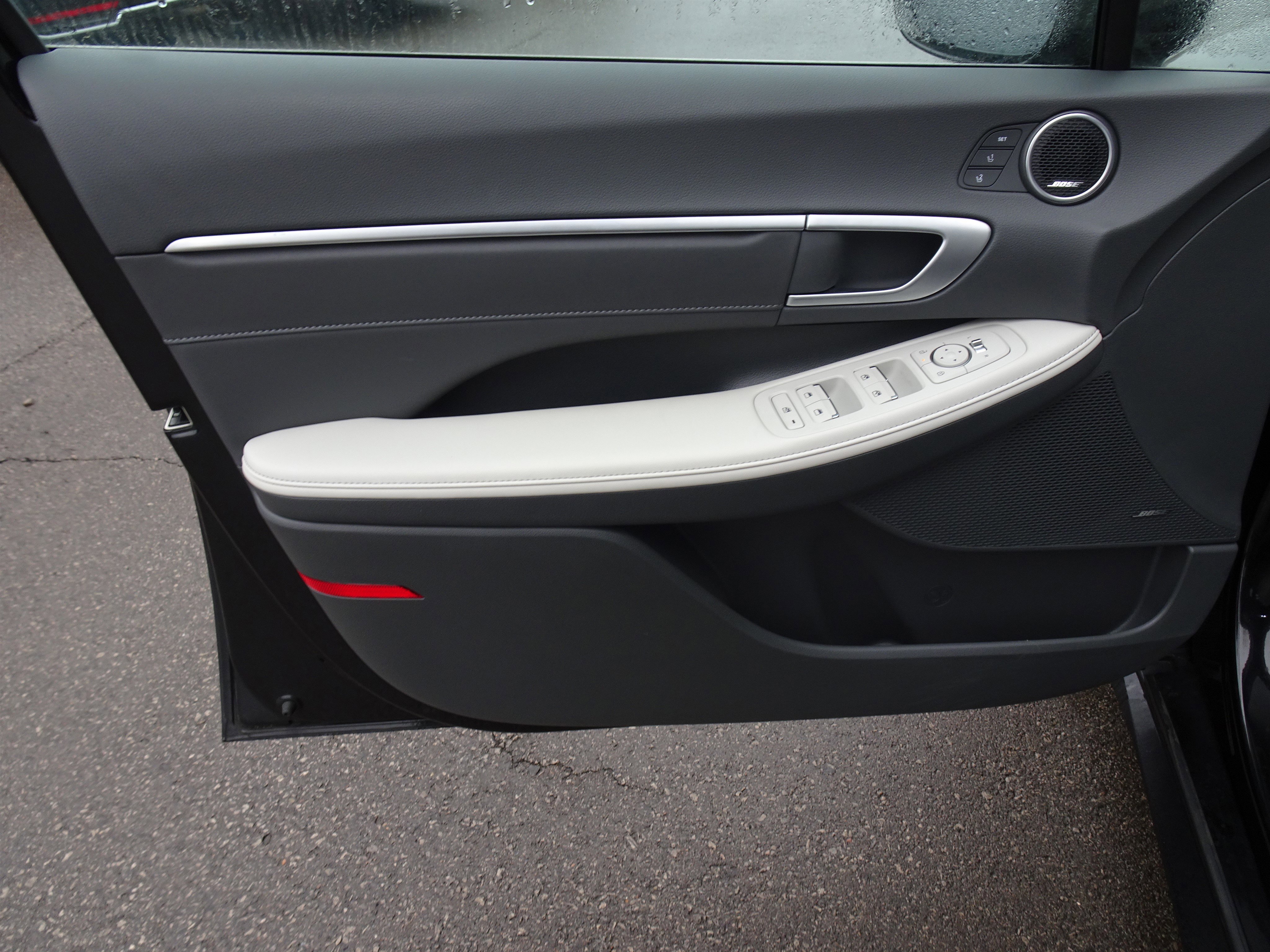 Used 2024 Hyundai Sonata Limited image 13