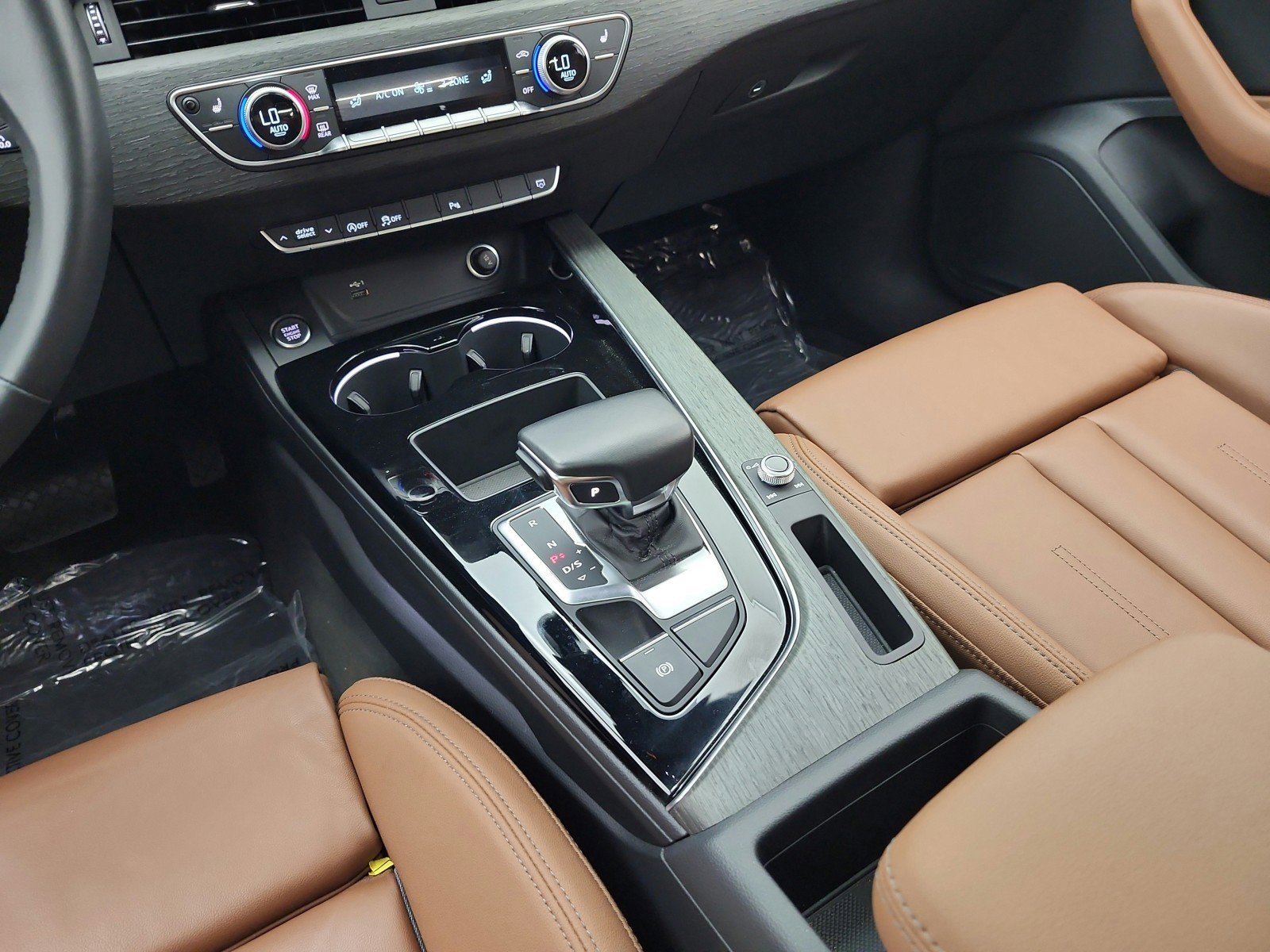 Used 2024 Audi A4 2.0T Premium AWD/4WD image 24