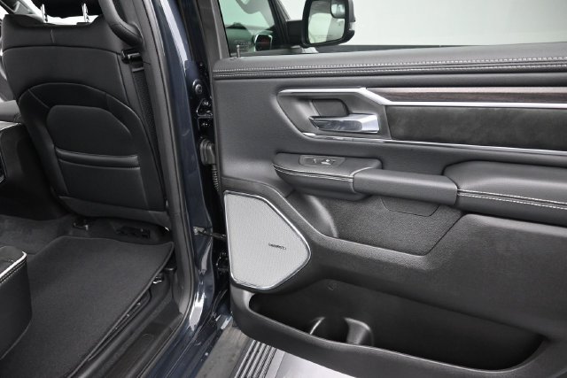 New 2027 RAM 1500 Laramie AWD/4WD image 24