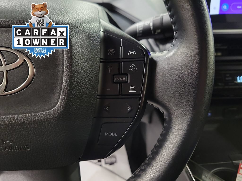 Used 2023 Toyota Prius LE FWD image 25