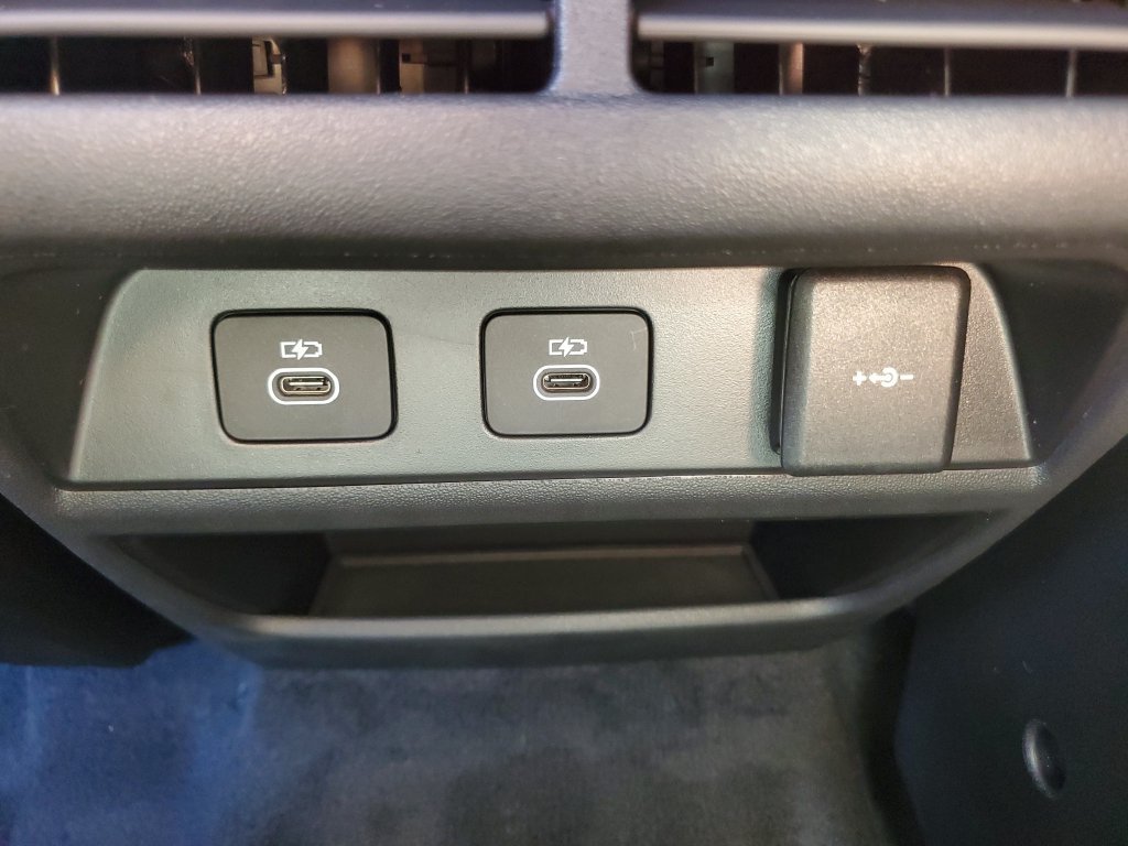 New 2026 Land Rover Discovery Sport Landmark AWD/4WD image 34