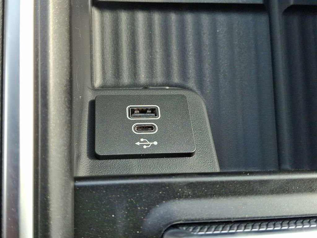 New 2026 Ford Expedition Tremor image 16