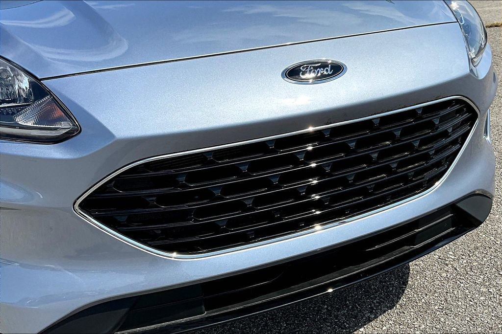 Used 2022 Ford Escape SEL w/ SEL Stealth AWD Package image 40