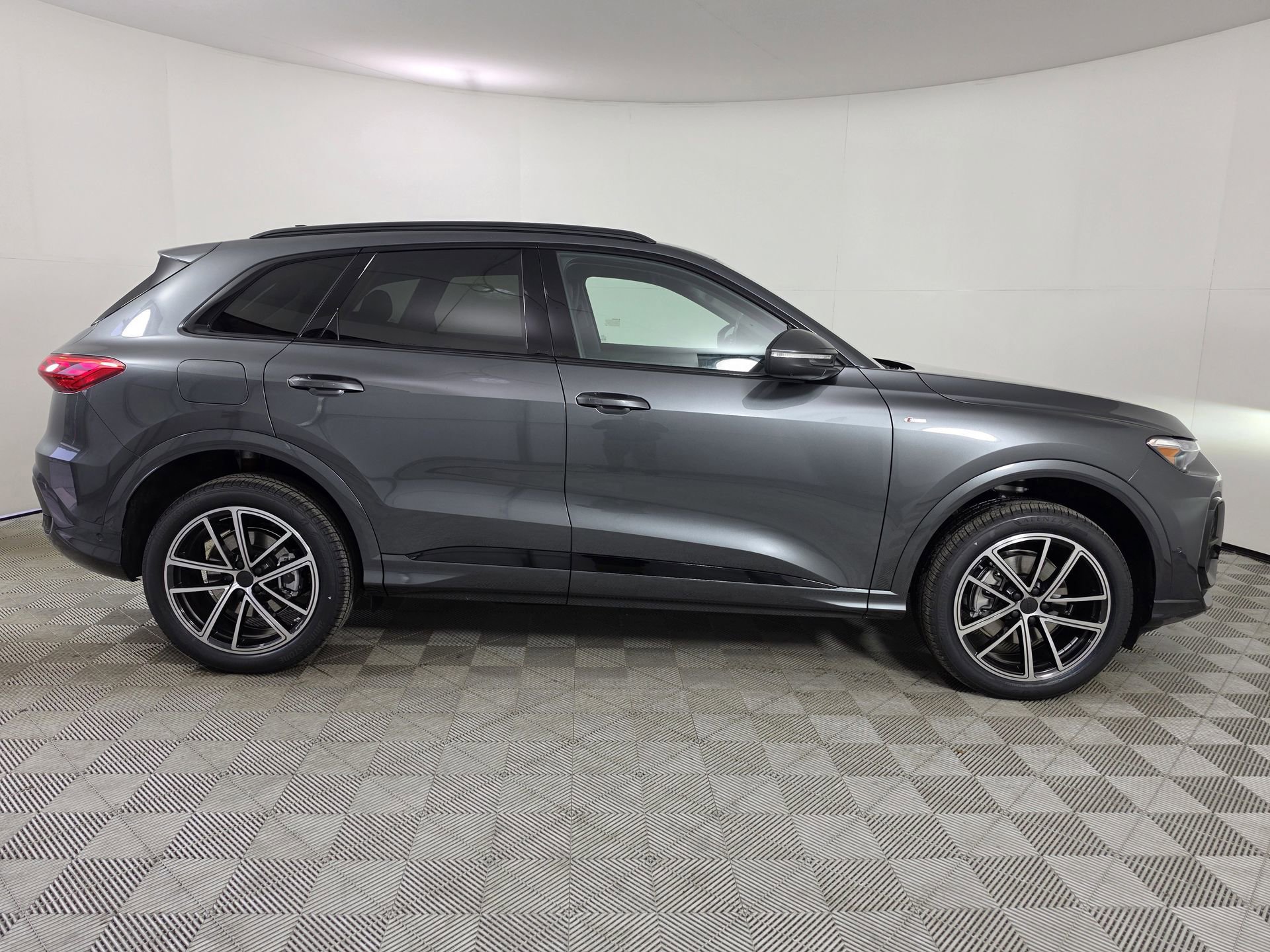 New 2026 Audi Q5 Premium Plus AWD/4WD image 8