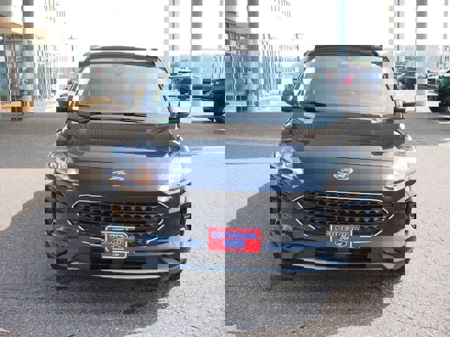 Certified 2022 Ford Escape SE w/ Convenience Package image 2