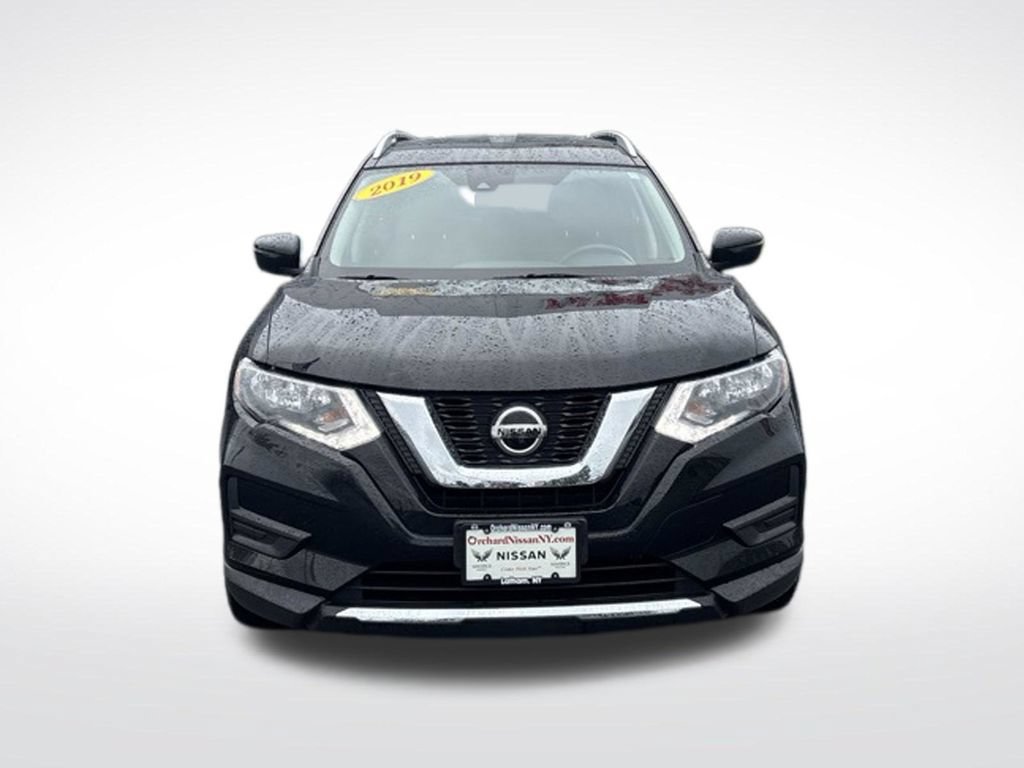 Used 2019 Nissan Rogue SV AWD/4WD image 2