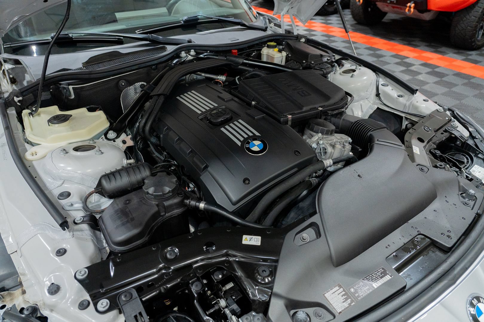Used 2013 BMW Z4 sDrive35is RWD image 40