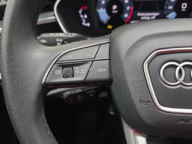 Used 2025 Audi Q3 2.0T Premium AWD/4WD image 16