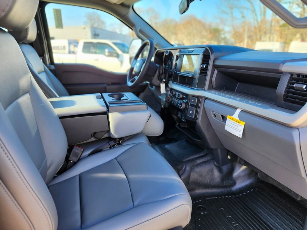 New 2026 Ford F250 XL w/ FX4 Off-Road Package image 11
