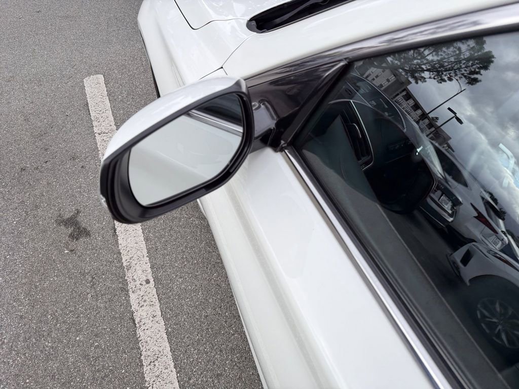 Used 2021 INFINITI Q50 Luxe w/ Cargo Package image 36