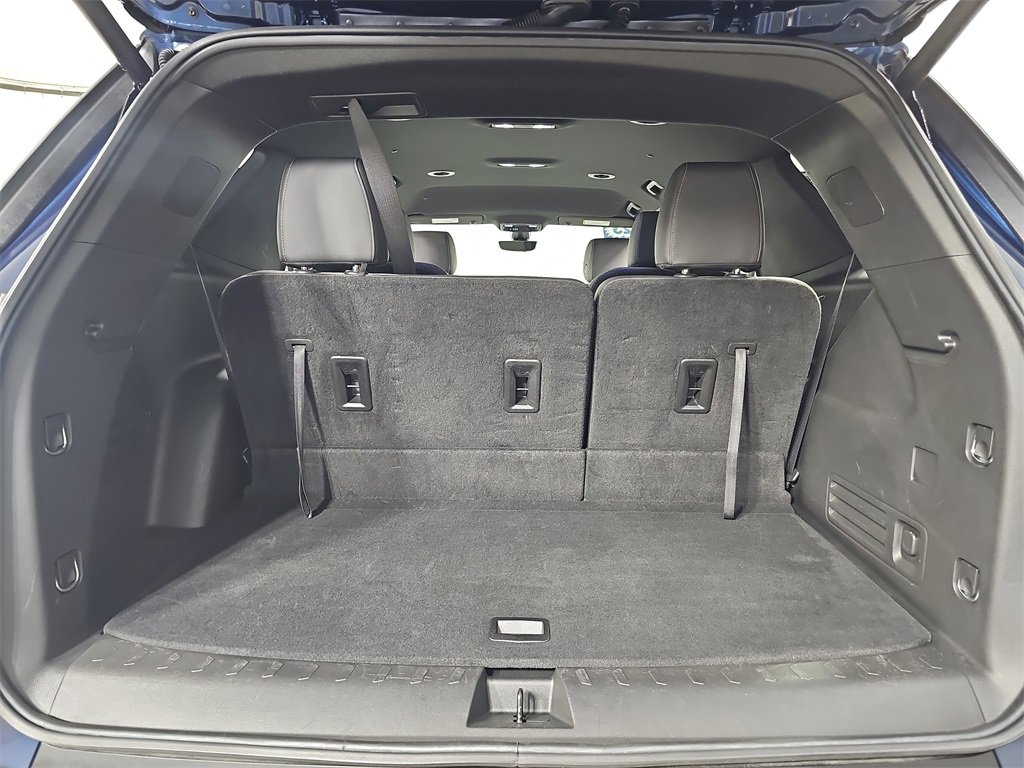 Certified 2023 Chevrolet Traverse LT w/ LT Premium Package image 20