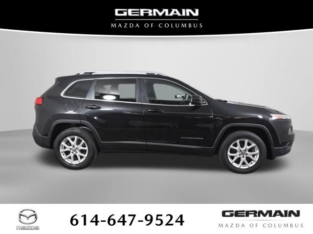 Used 2015 Jeep Cherokee Latitude w/ Trailer Tow Group AWD/4WD image 8