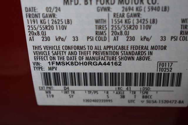 Used 2024 Ford Explorer XLT w/ Equipment Group 202A AWD/4WD image 38