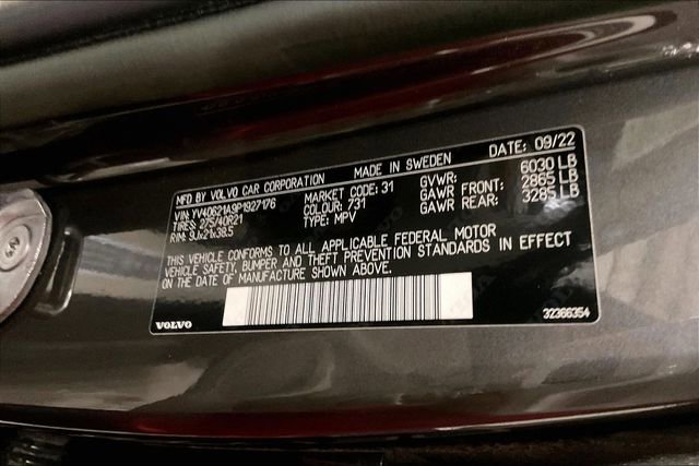 Certified 2023 Volvo XC90 B6 Ultimate w/ Lounge Package image 37