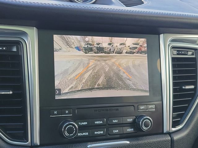 Used 2018 Porsche Macan Turbo AWD/4WD image 20