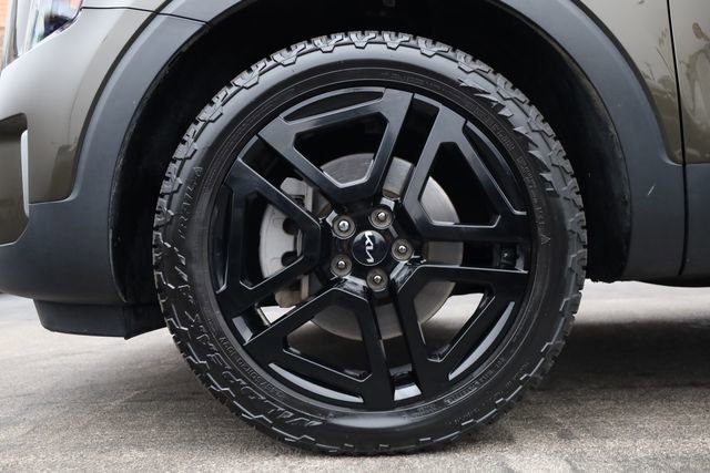 Used 2023 Kia Telluride EX X-Line image 9