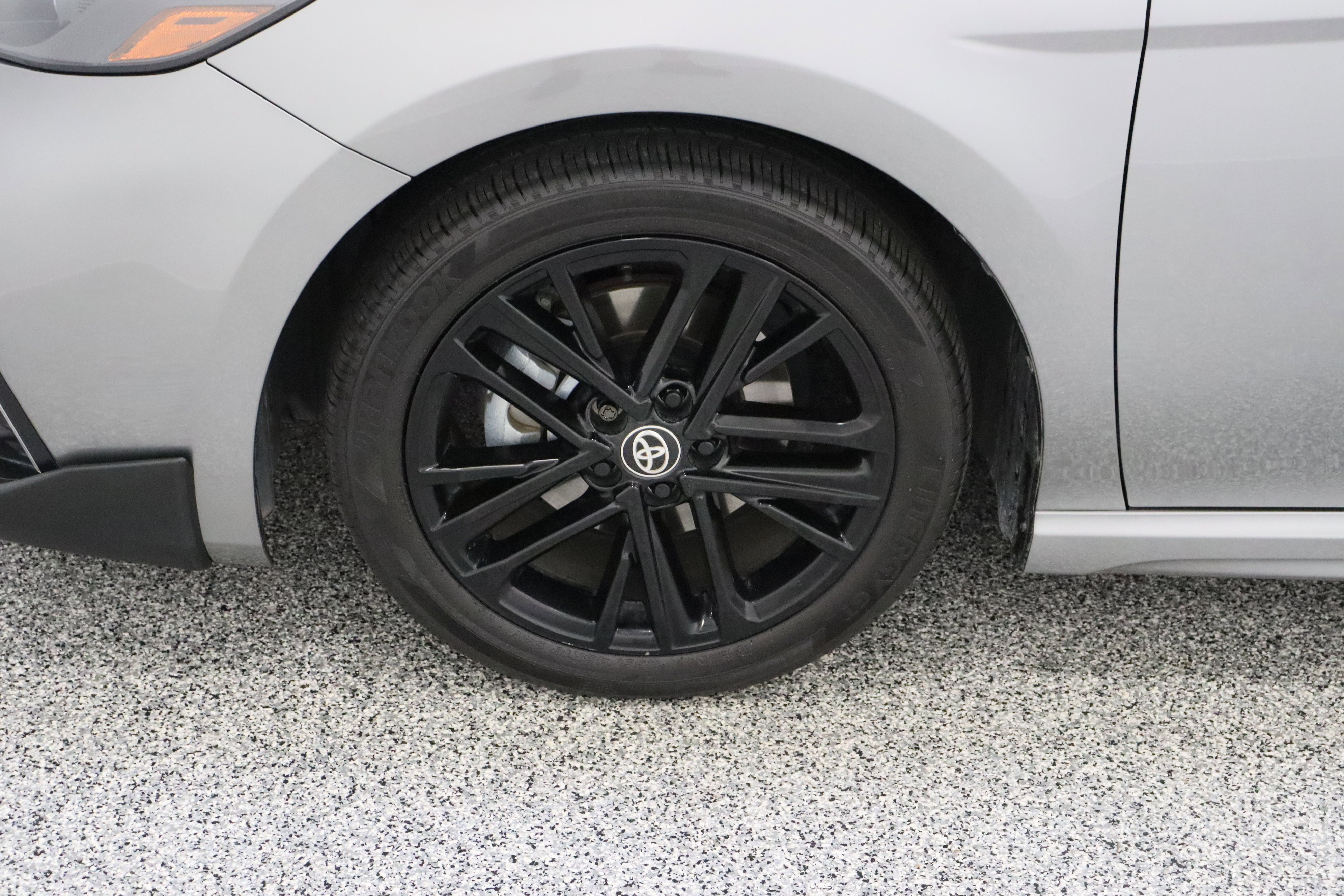 Used 2025 Toyota Camry SE w/ Convenience Package FWD image 11