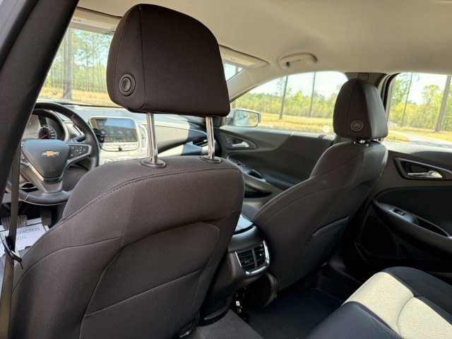 Used 2024 Chevrolet Malibu LT w/ Sport Edition image 25