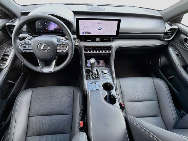 Used 2026 Lexus IS 350 F Sport RWD image 15