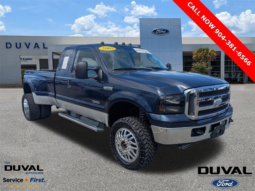 Used 2005 Ford F350 Lariat