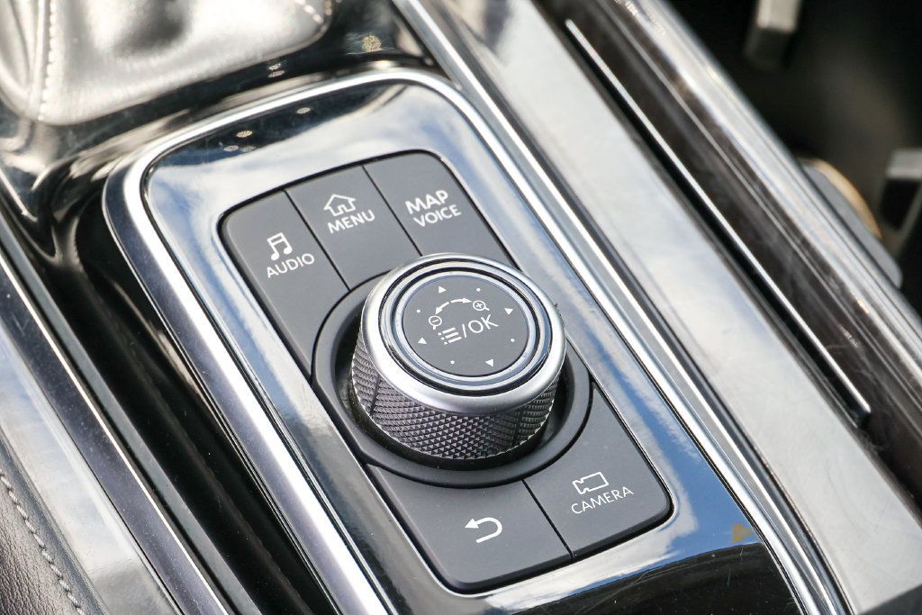 Used 2024 INFINITI QX80 Luxe RWD image 11