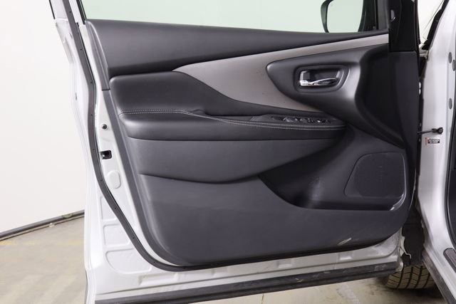 Used 2023 Nissan Murano SV image 20