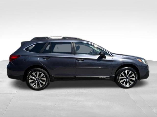 Used 2017 Subaru Outback 2.5i Limited AWD/4WD image 8