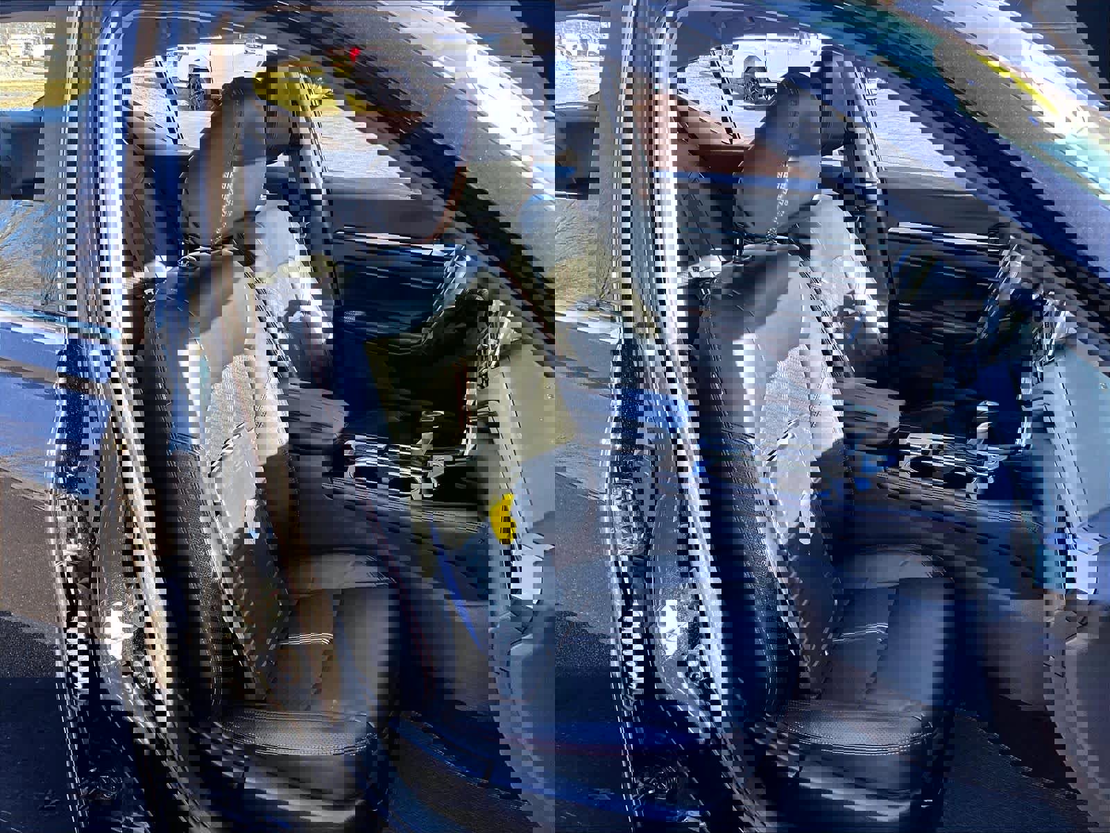 Used 2024 Nissan Altima 2.5 SR image 11