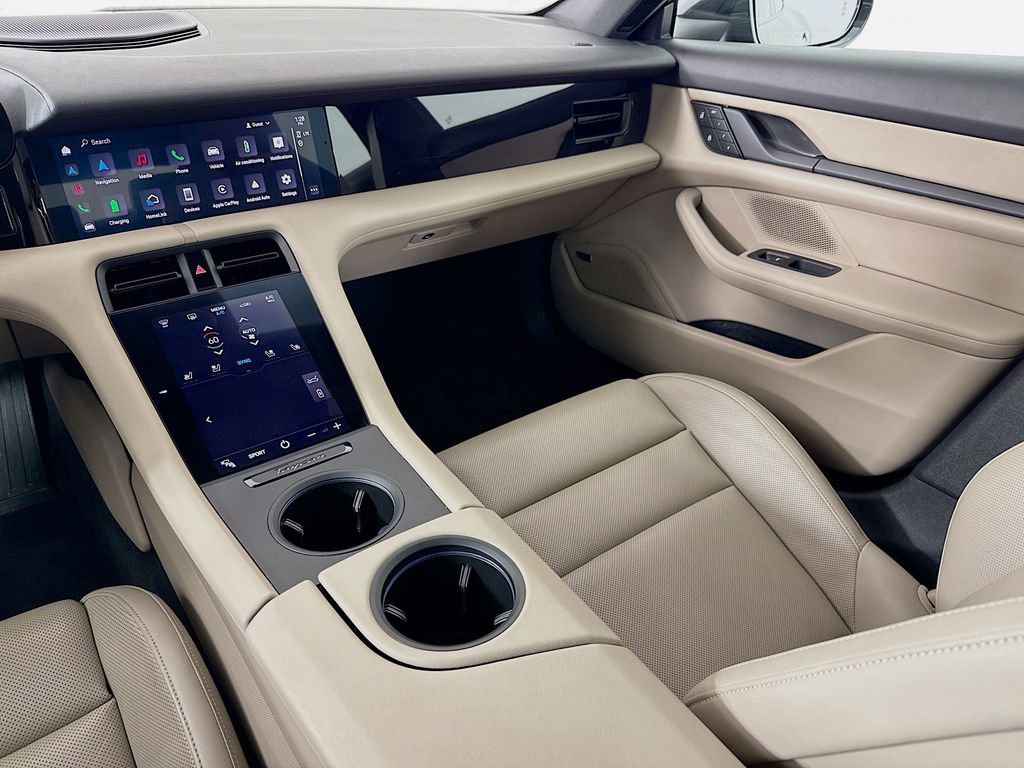 Certified 2024 Porsche Taycan image 27