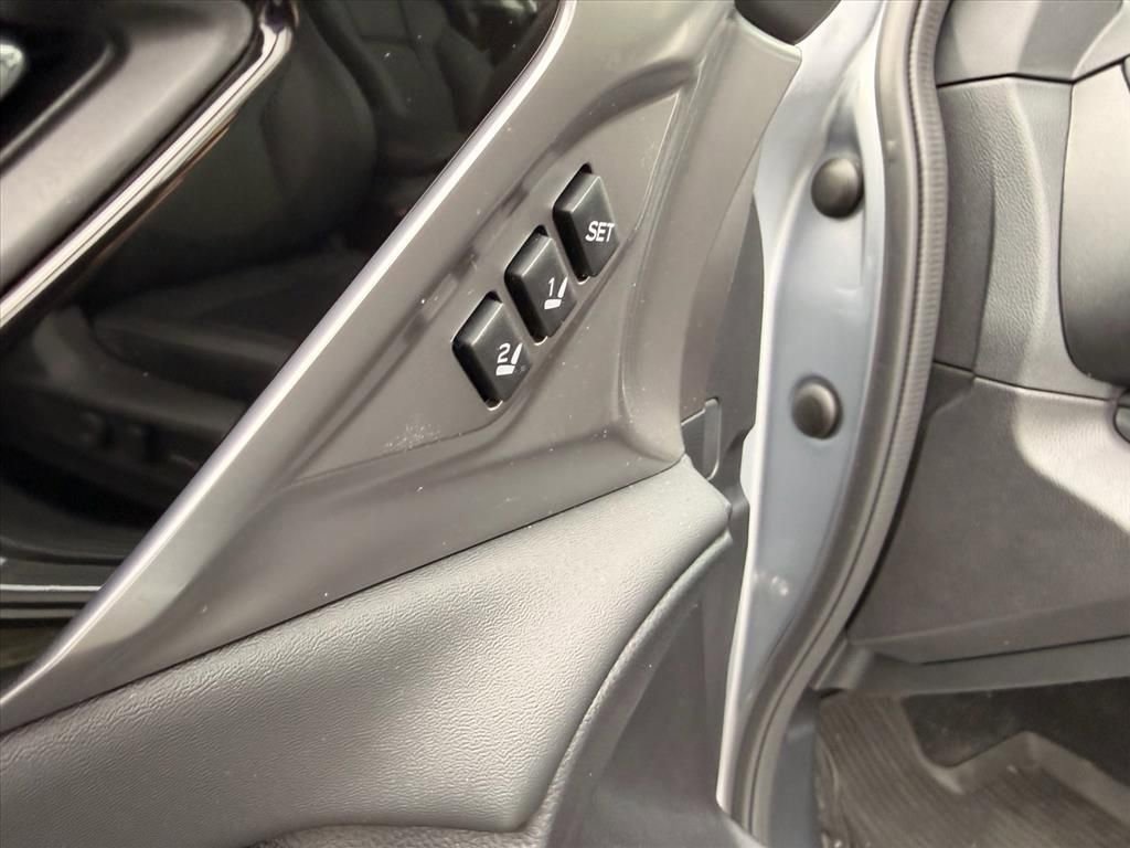 Certified 2025 Subaru Outback Limited image 3