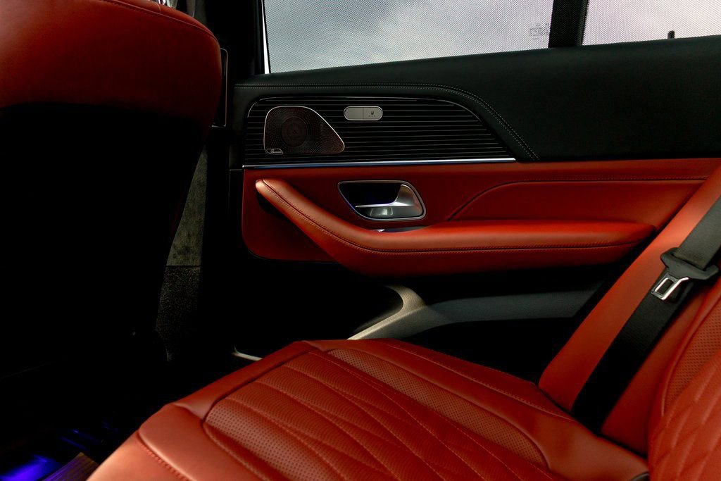 New 2026 Mercedes-Benz GLE 63 AMG S image 39