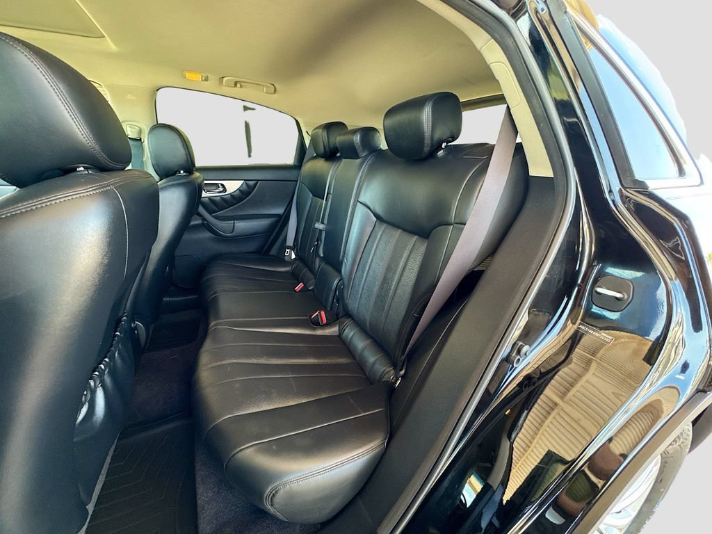 Used 2016 INFINITI QX70 AWD image 28