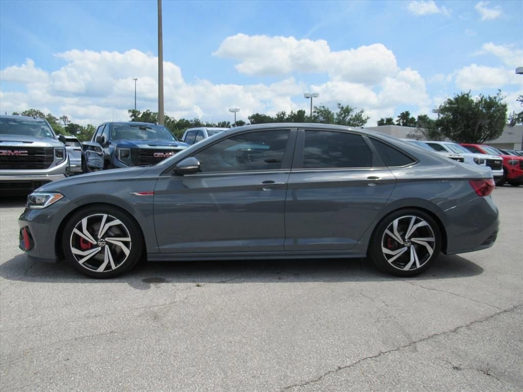Used 2023 Volkswagen Jetta GLI Autobahn FWD image 4
