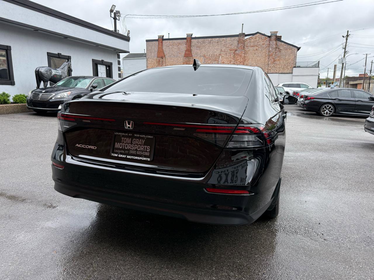 Used 2024 Honda Accord EX image 3