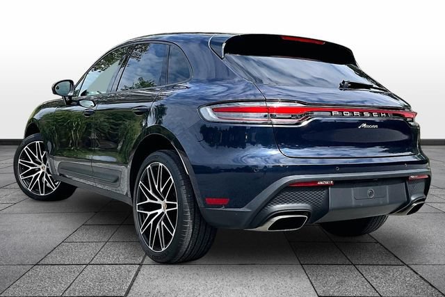 Used 2023 Porsche Macan Turbo AWD/4WD image 4