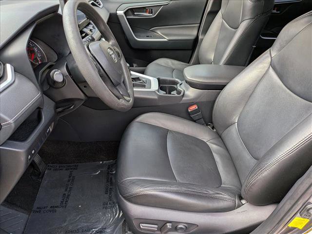 Used 2019 Toyota RAV4 XLE image 16