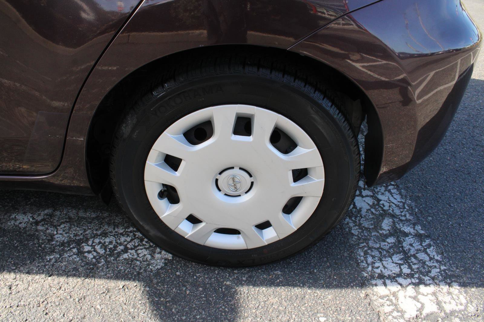 Used 2012 Scion xD image 12