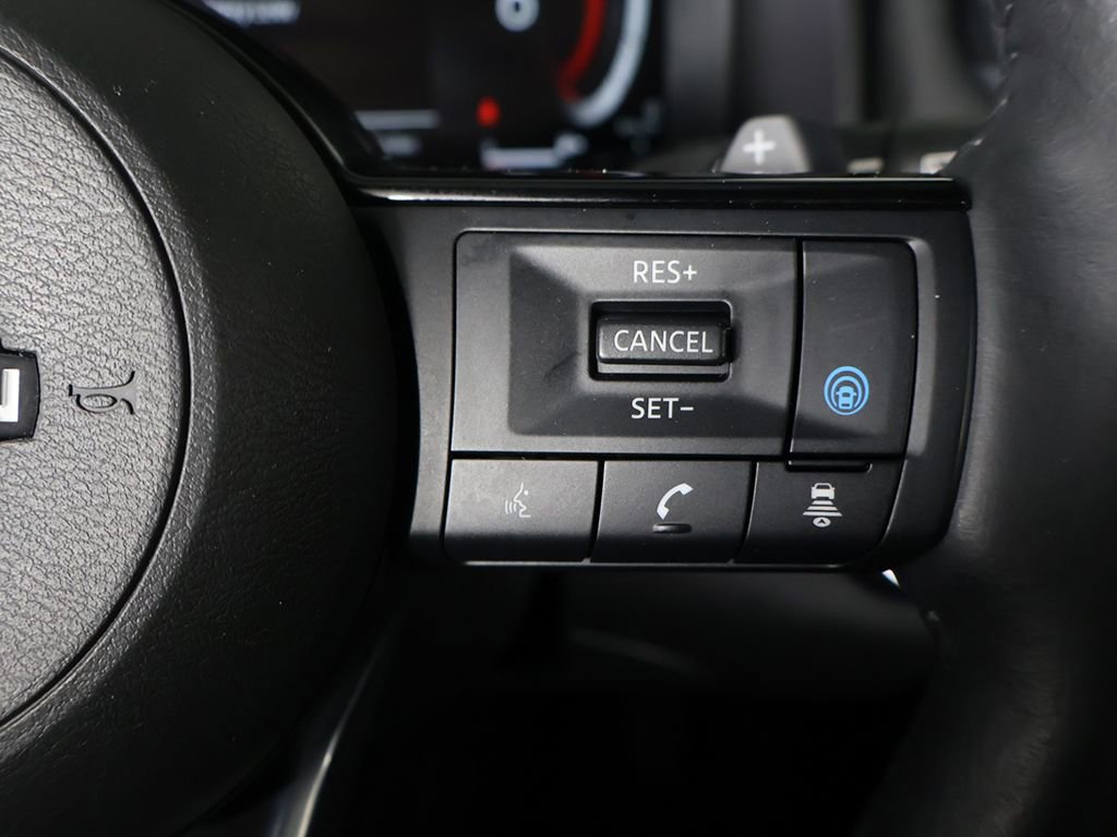 Used 2022 Nissan Rogue Platinum w/ Head-Up Display Package AWD/4WD image 44