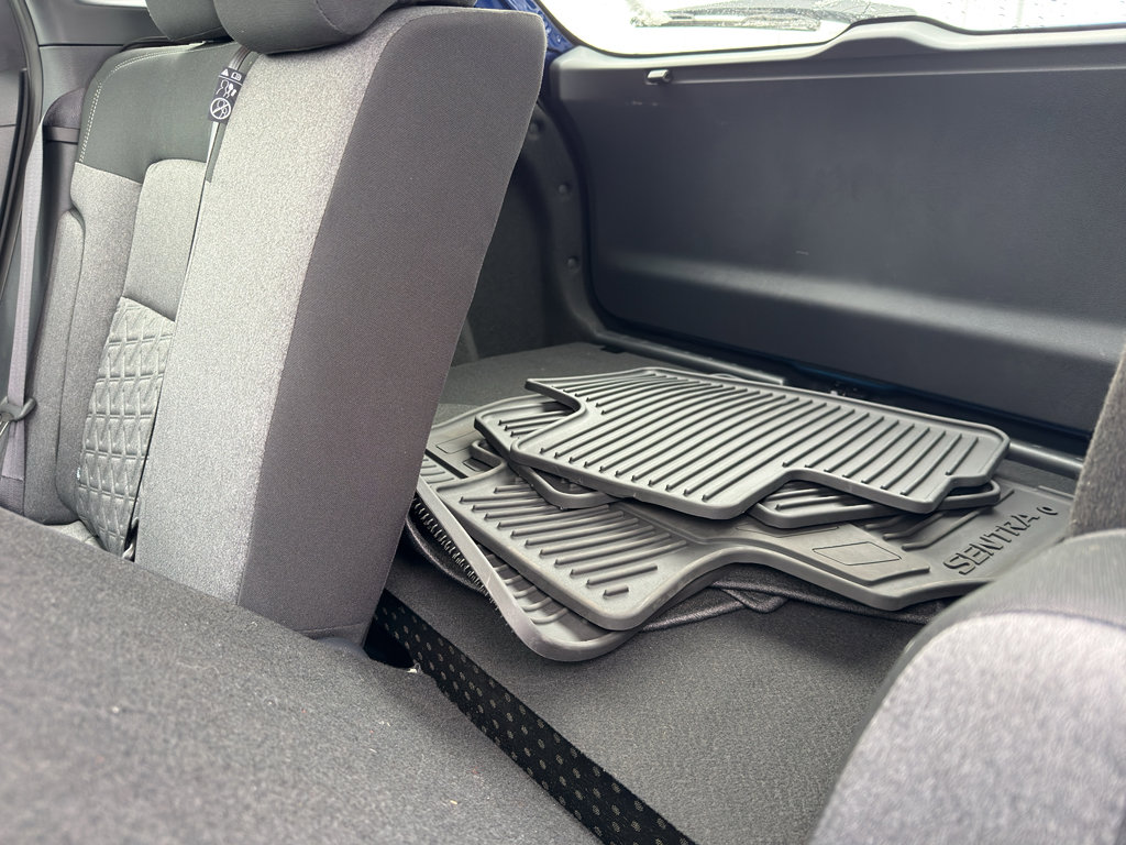 Certified 2025 Nissan Kicks SV w/ SV Premium Package image 32