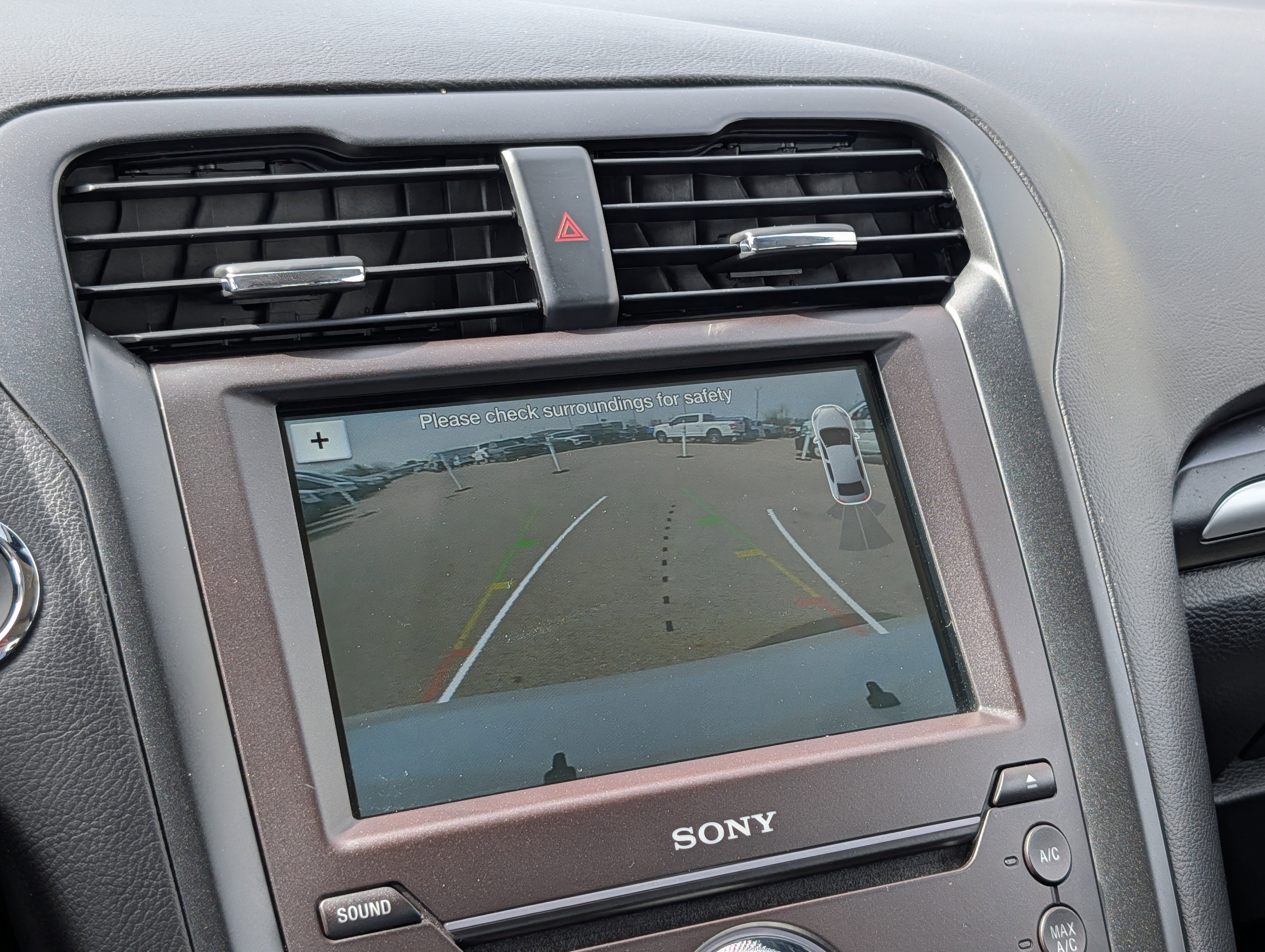 Used 2018 Ford Fusion Titanium FWD image 20