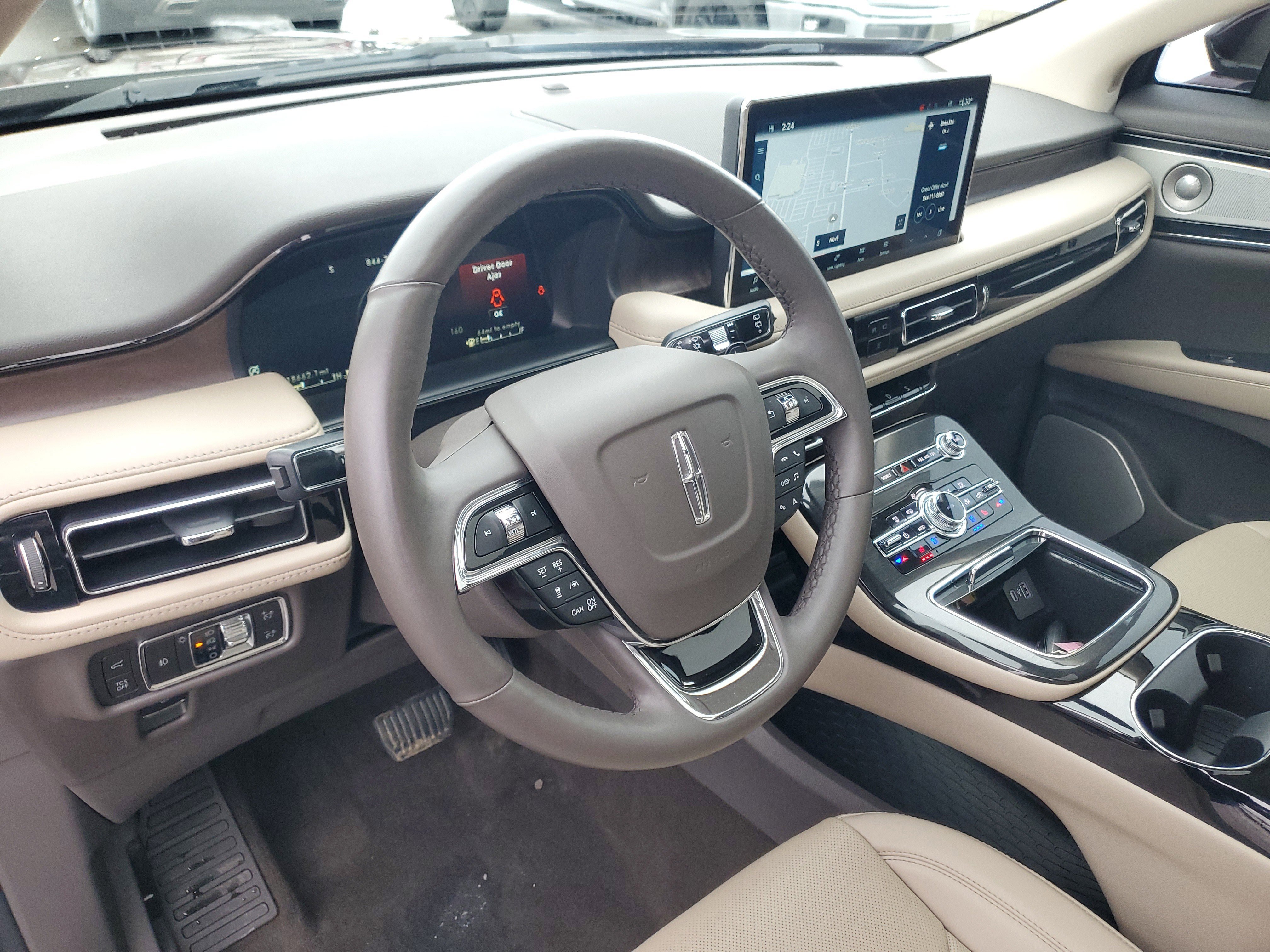 Certified 2023 Lincoln Nautilus Reserve w/ Equipment Group 202A image 13