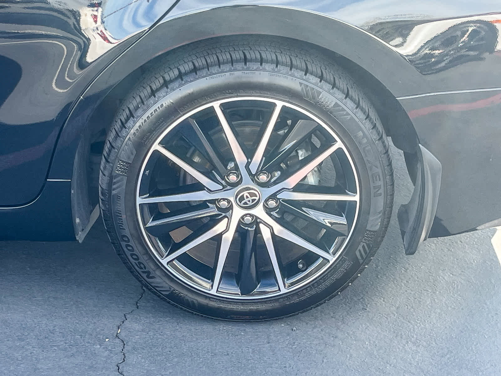 Used 2022 Toyota Camry SE image 10