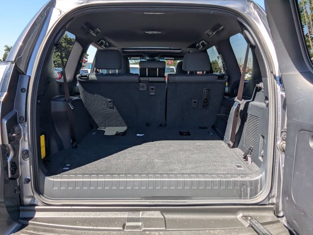 Used 2023 Lexus GX 460 Premium w/ Premium Package image 6