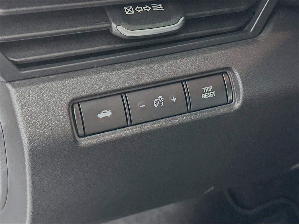 Used 2024 Nissan Altima 2.5 SV image 21