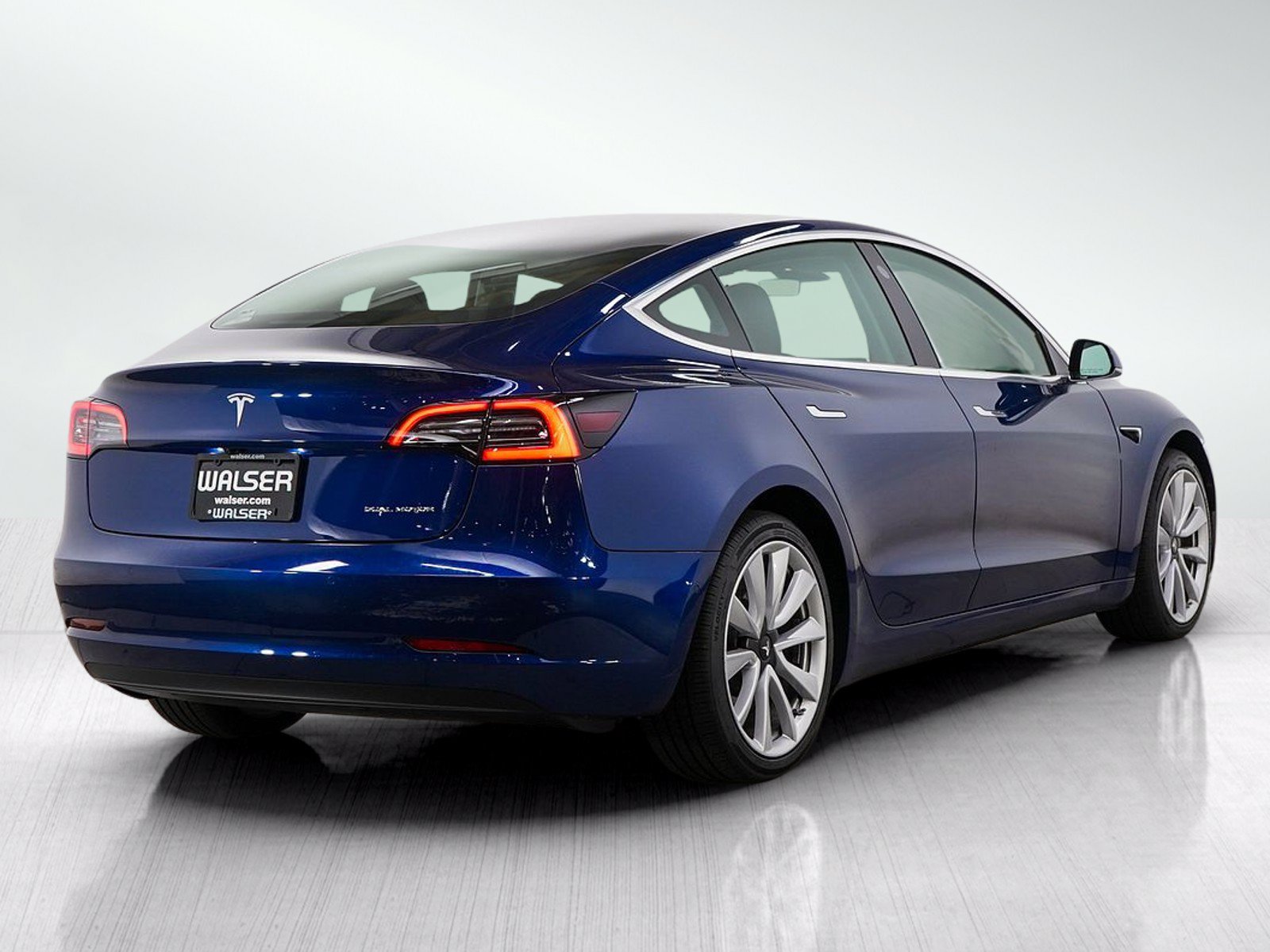 Used 2019 Tesla Model 3 Long Range AWD/4WD image 5