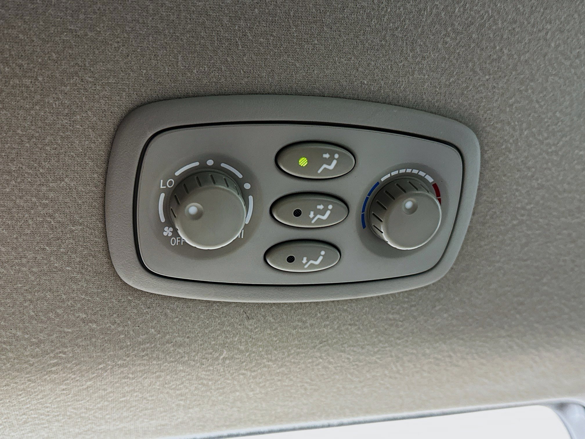 Used 2009 Toyota Sienna CE image 25