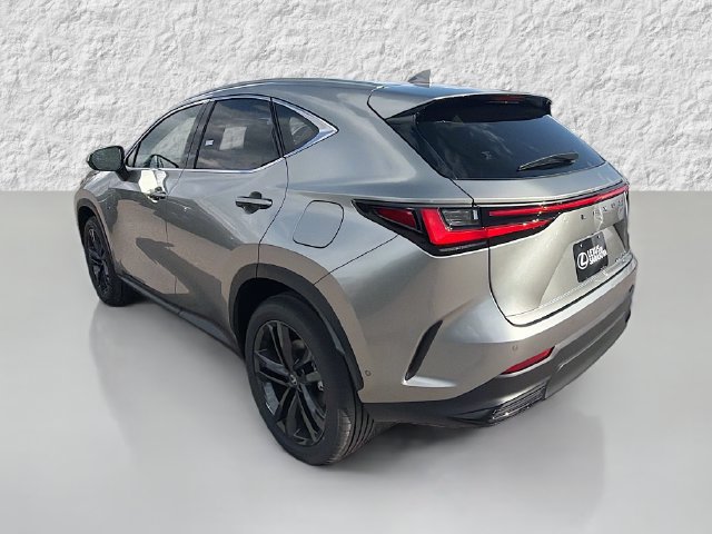 Used 2026 Lexus NX 450h+ AWD w/ Luxury Package image 5